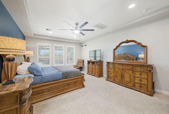 2435 Pamplona Lane, League City, TX 77573