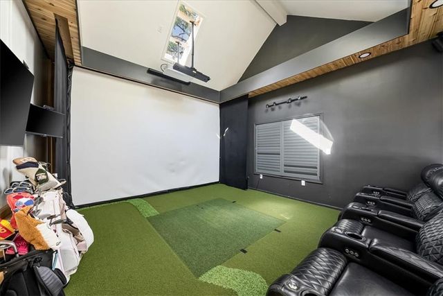 12809 Pembroke Circle, Leawood, KS 66209
