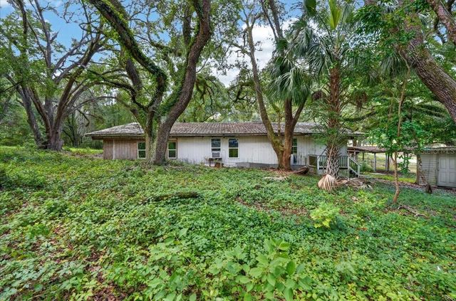 130 WINDY HILLS ROAD, Hawthorne, FL 32640