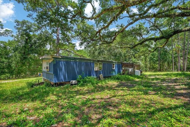 130 WINDY HILLS ROAD, Hawthorne, FL 32640