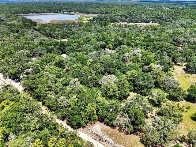 130 WINDY HILLS ROAD, Hawthorne, FL 32640