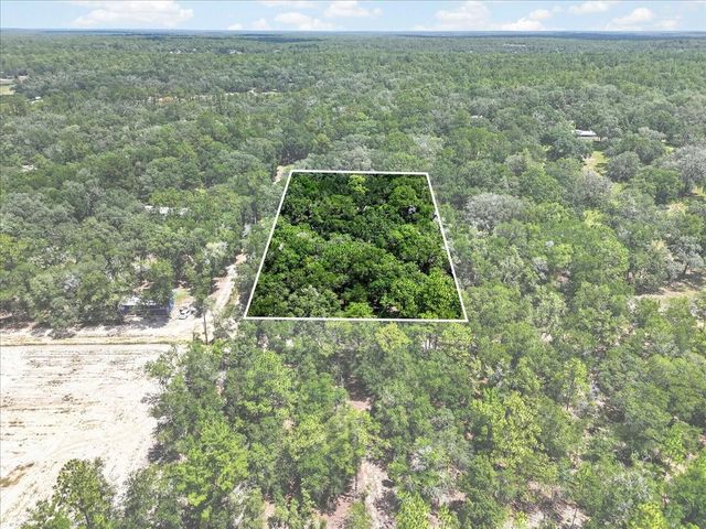 130 WINDY HILLS ROAD, Hawthorne, FL 32640