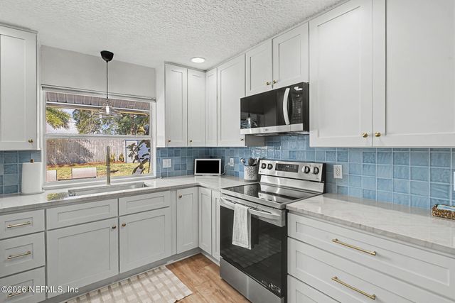 97 ABALONE Lane E, Ponte Vedra Beach, FL 32082