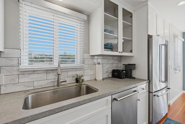 4925-27 SARATOGA AVE, San Diego, CA 92107