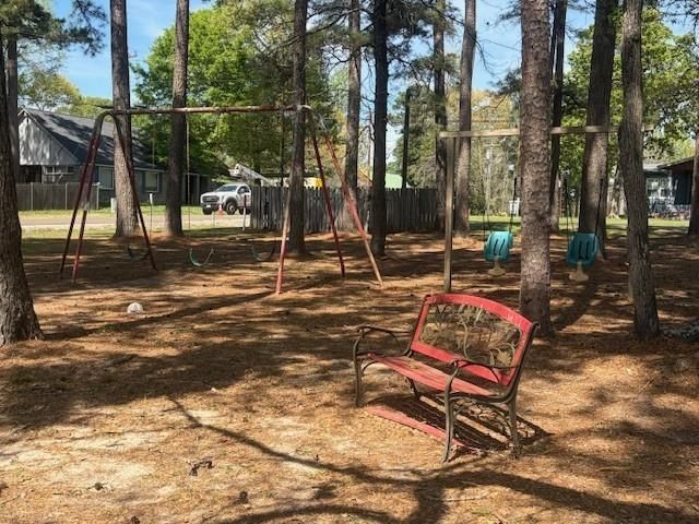 352 Kingwood Drive, Trinity, TX 75862