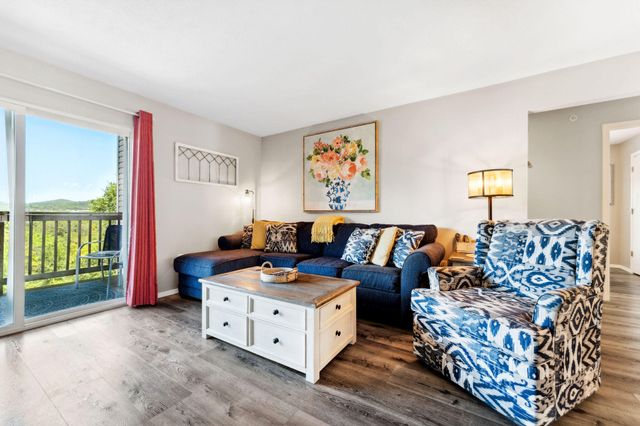 2954 Vineyards Parkway 22-4, Branson, MO 65616