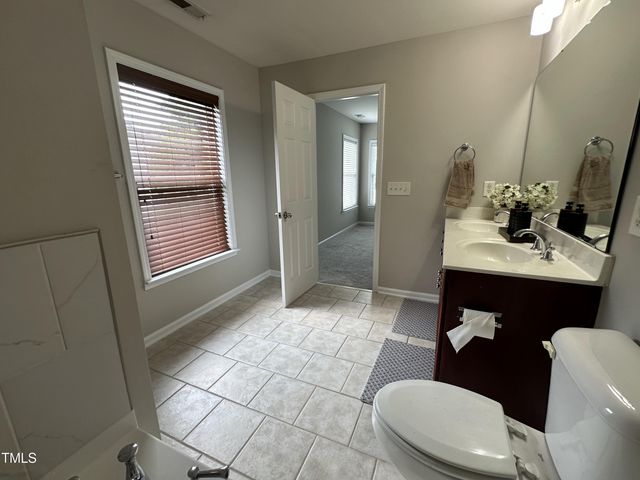 205 Bog Hill Lane, Cary, NC 27519