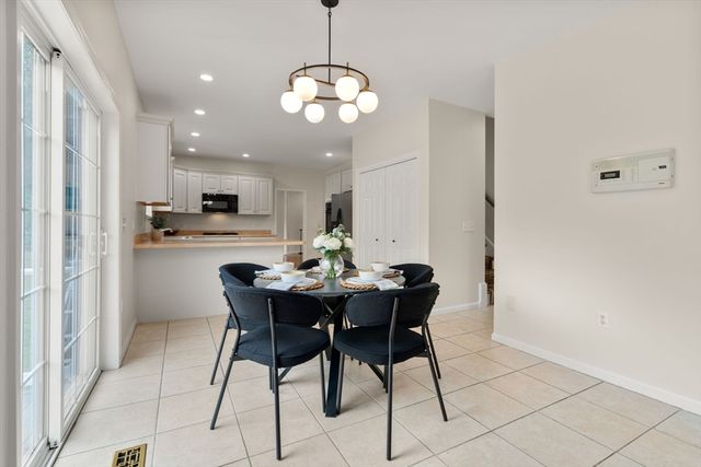 532 Washington Street, Walpole, MA 02032