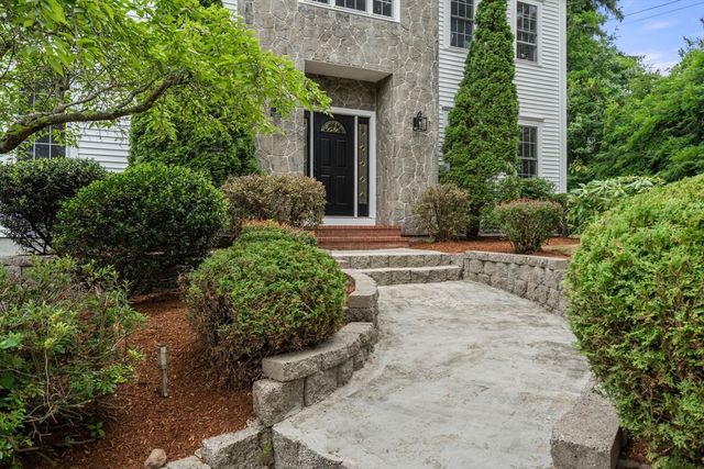532 Washington Street, Walpole, MA 02032