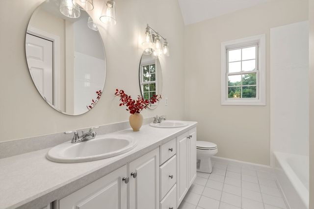532 Washington Street, Walpole, MA 02032