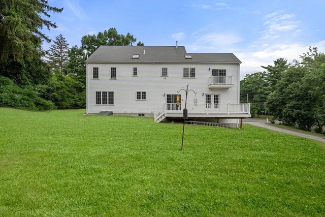 532 Washington Street, Walpole, MA 02032