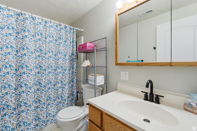 10071 S BINGHAM MINER CT, South Jordan, UT 84095