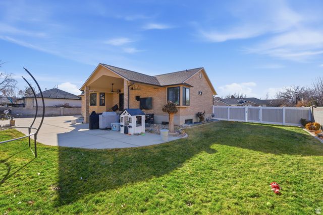 10071 S BINGHAM MINER CT, South Jordan, UT 84095