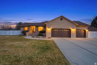 10071 S BINGHAM MINER CT, South Jordan, UT 84095