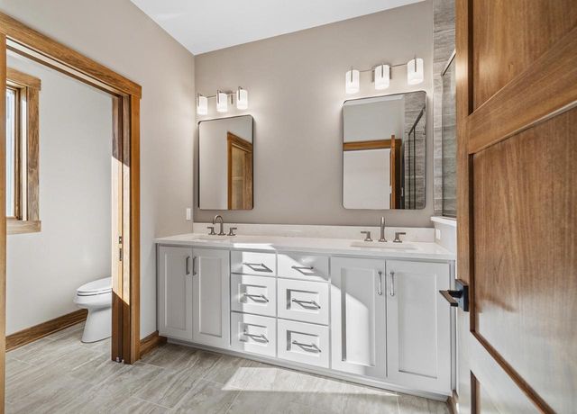 303 Fairway Meadows LANE, Sheboygan Falls, WI 53085