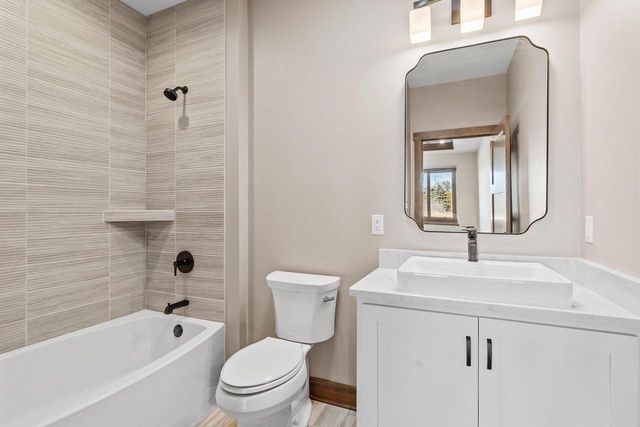 303 Fairway Meadows LANE, Sheboygan Falls, WI 53085