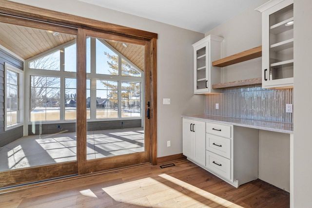 303 Fairway Meadows LANE, Sheboygan Falls, WI 53085