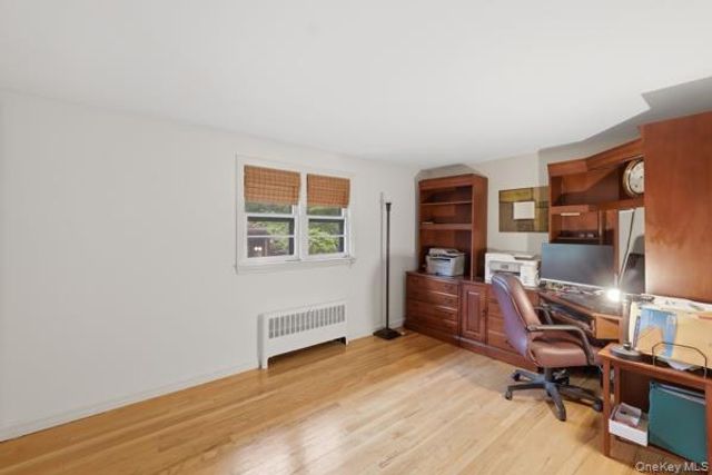 13 Tree Top Lane, Poughkeepsie, NY 12603