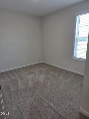 824 Old Angus Lane, Spring Lake, NC 28390