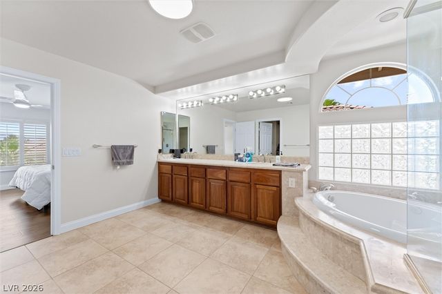 10986 Inverlochy Court, Las Vegas, NV 89141
