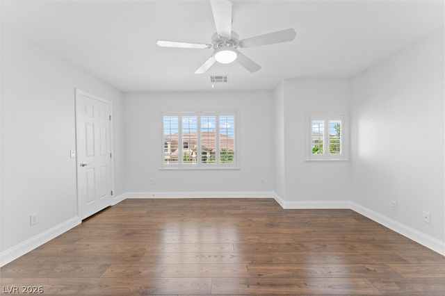 10986 Inverlochy Court, Las Vegas, NV 89141