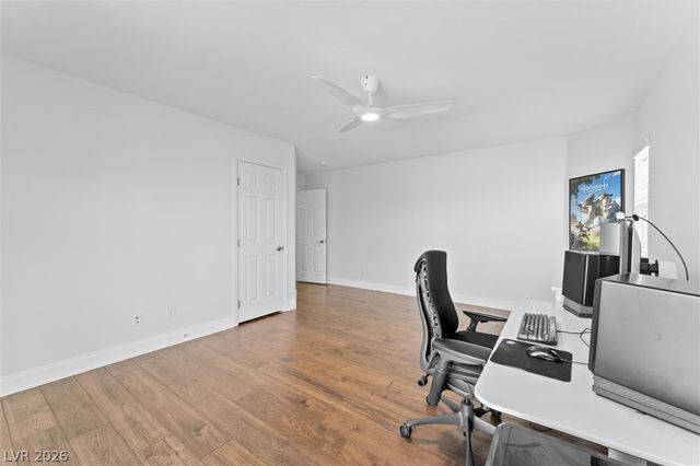 10986 Inverlochy Court, Las Vegas, NV 89141