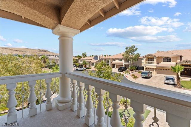 10986 Inverlochy Court, Las Vegas, NV 89141