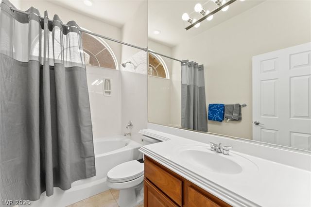 10986 Inverlochy Court, Las Vegas, NV 89141