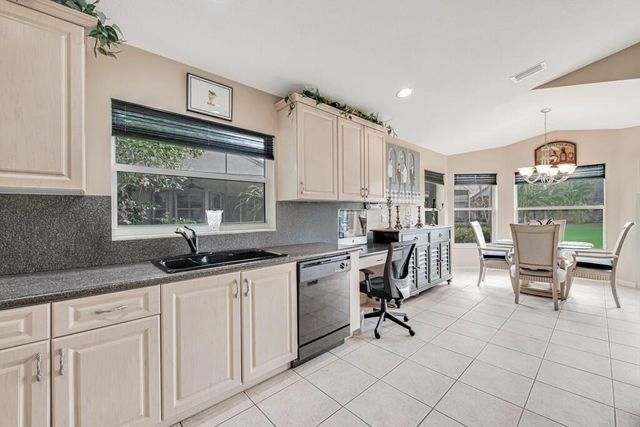 7822 Vista Palms Way, Lake Worth, FL 33467