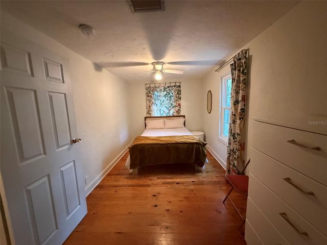 3205 NW 11TH STREET, Gainesville, FL 32609