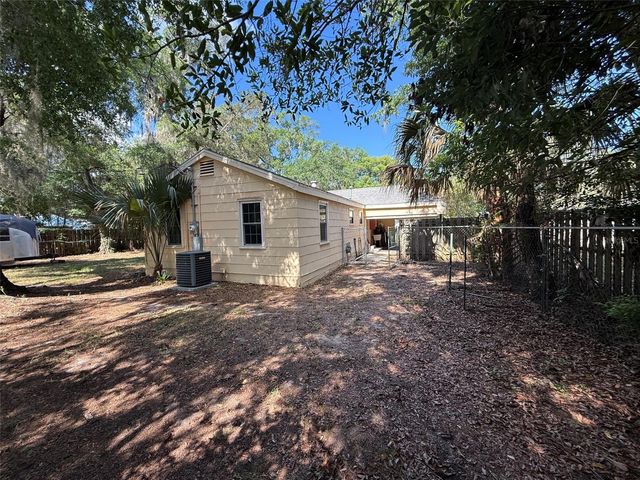 3205 NW 11TH STREET, Gainesville, FL 32609