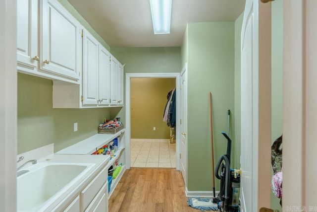 101 Deerwood Drive, Searcy, AR 72143