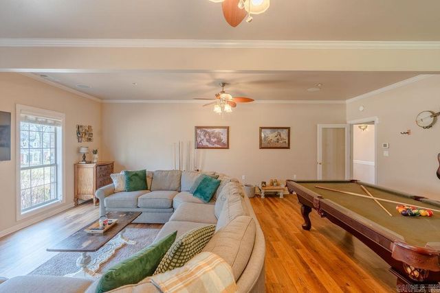 101 Deerwood Drive, Searcy, AR 72143