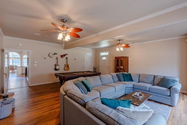 101 Deerwood Drive, Searcy, AR 72143