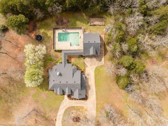 101 Deerwood Drive, Searcy, AR 72143