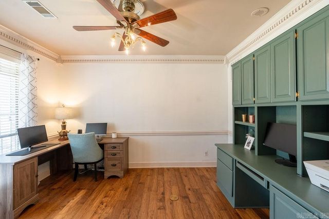 101 Deerwood Drive, Searcy, AR 72143