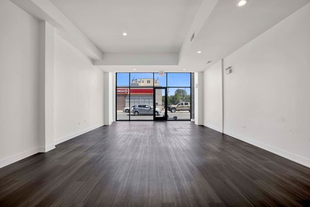 2351 W North Avenue 1, Chicago, IL 60647
