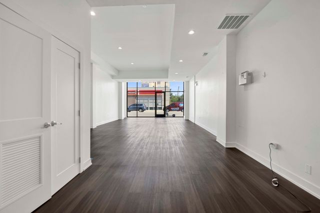 2351 W North Avenue 1, Chicago, IL 60647