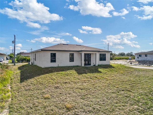 2914 67TH STREET W, Lehigh Acres, FL 33971
