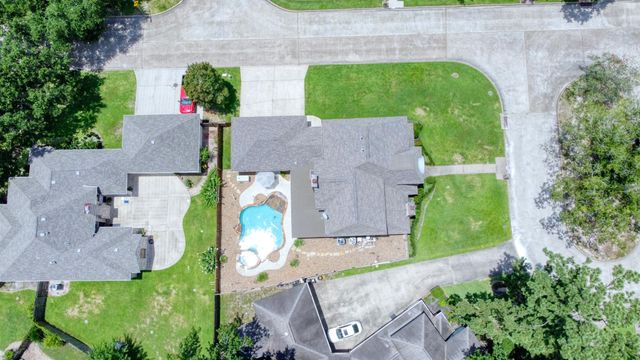 7502 Pine Wind Court, Humble, TX 77346