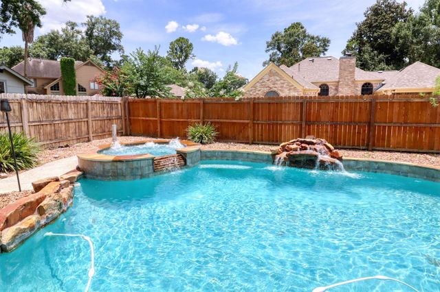 7502 Pine Wind Court, Humble, TX 77346