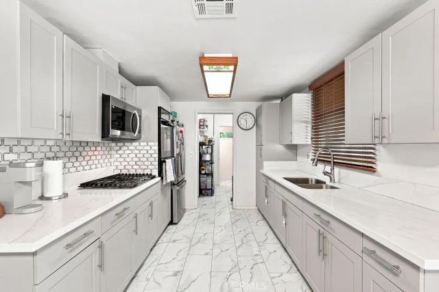5336 Buffington, El Monte, CA 91732
