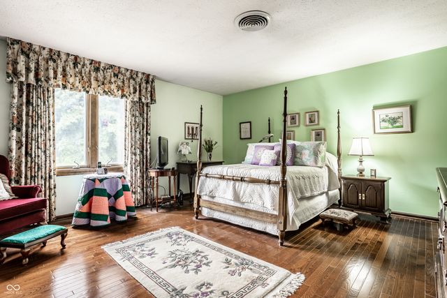 2720 Amherst Street, Indianapolis, IN 46268