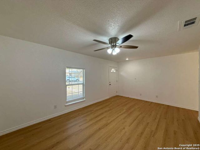 7026 settlers, San Antonio, TX 78238