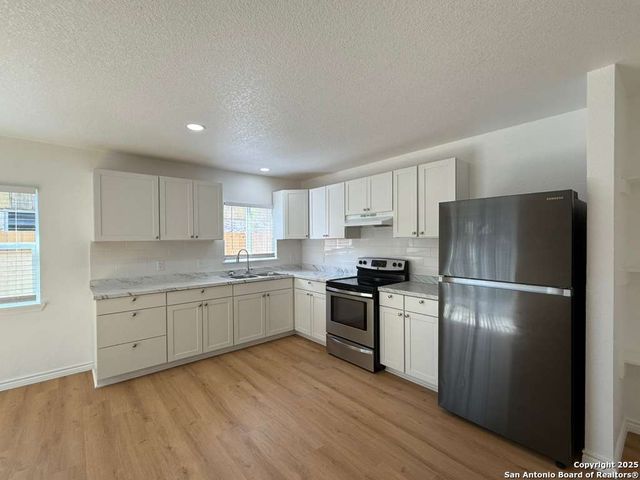 7026 settlers, San Antonio, TX 78238