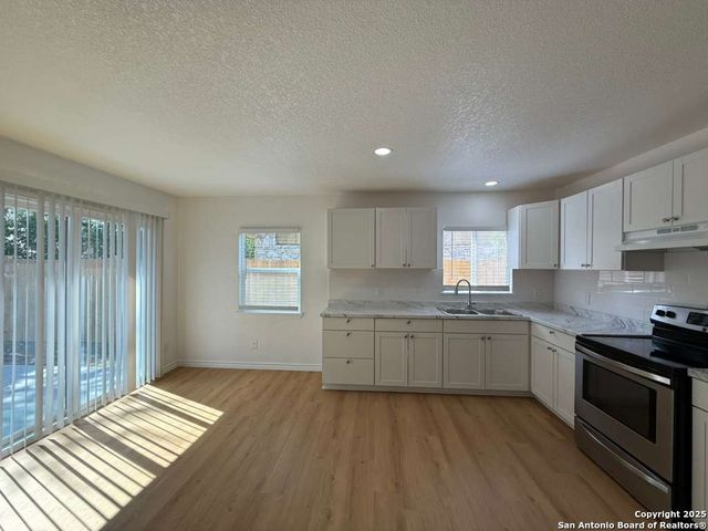 7026 settlers, San Antonio, TX 78238