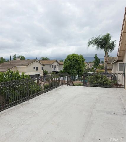 911 Homestead Road, Corona, CA 92878