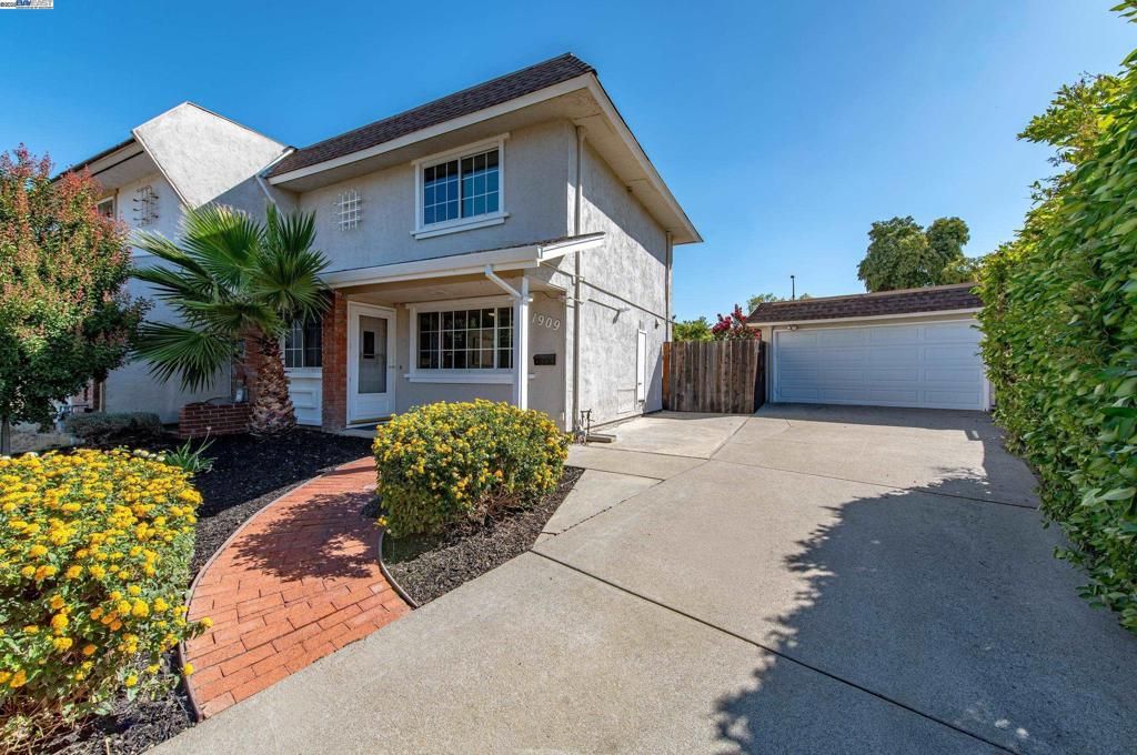 1909 De Vaca Way, Livermore, CA 94550