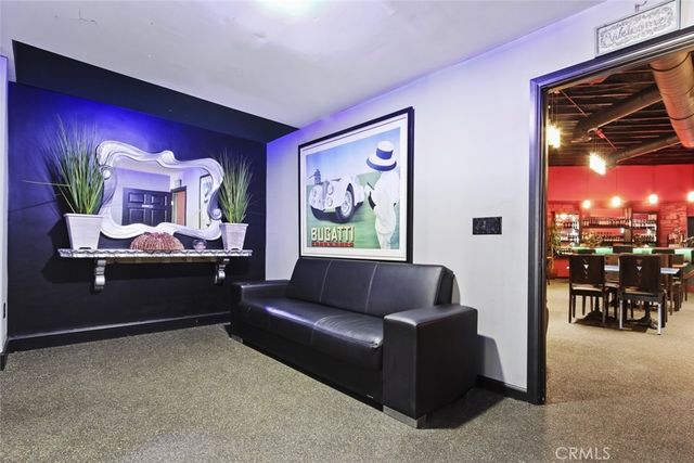 8759 Glenoaks Boulevard, Sun Valley, CA 91352