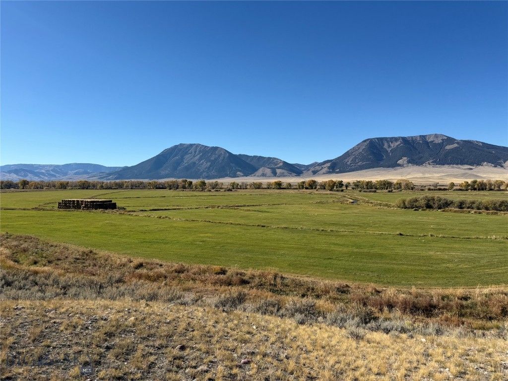 Address unavailable. photo 13